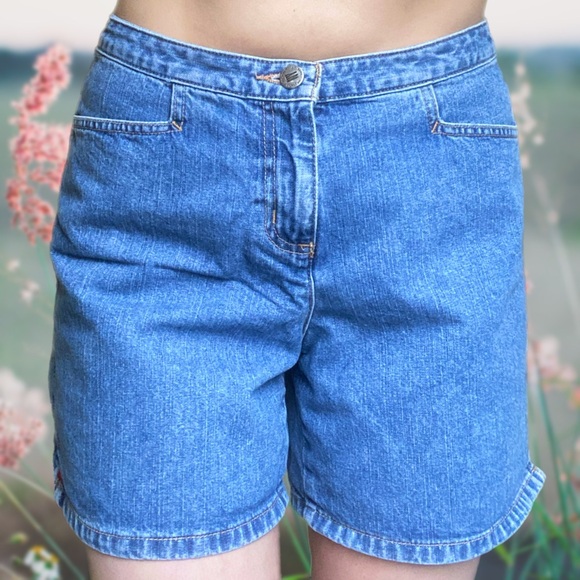 Vintage NY&Co Denim High Waisted Shorts Size 28 - Picture 1 of 4